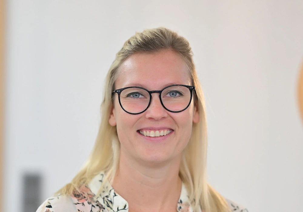 Potraitbild Linda Hofmann